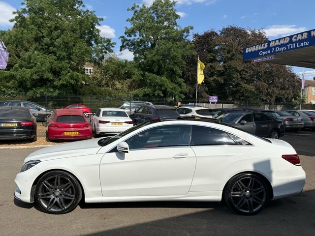 Mercedes-Benz E Class E200 Amg Line Premium HF16HWO White #4