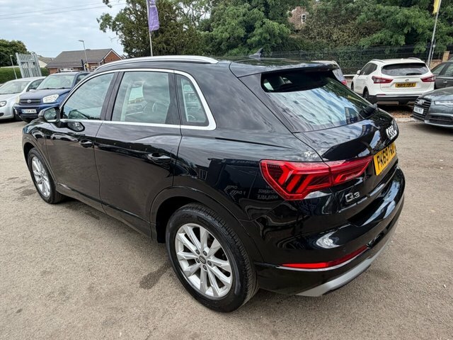 Audi Q3 Tfsi Cod 35 Sport Black #3