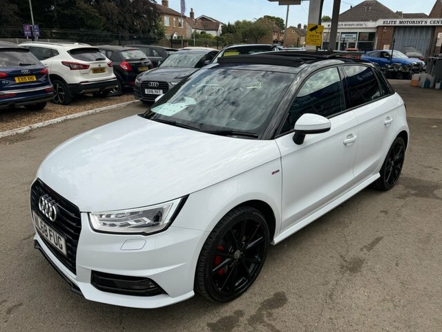 Audi A1 Tfsi Black Edition Sportback Black #2