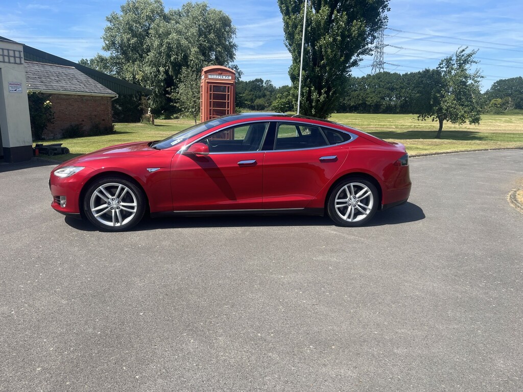 Tesla Model S 85 Red #2