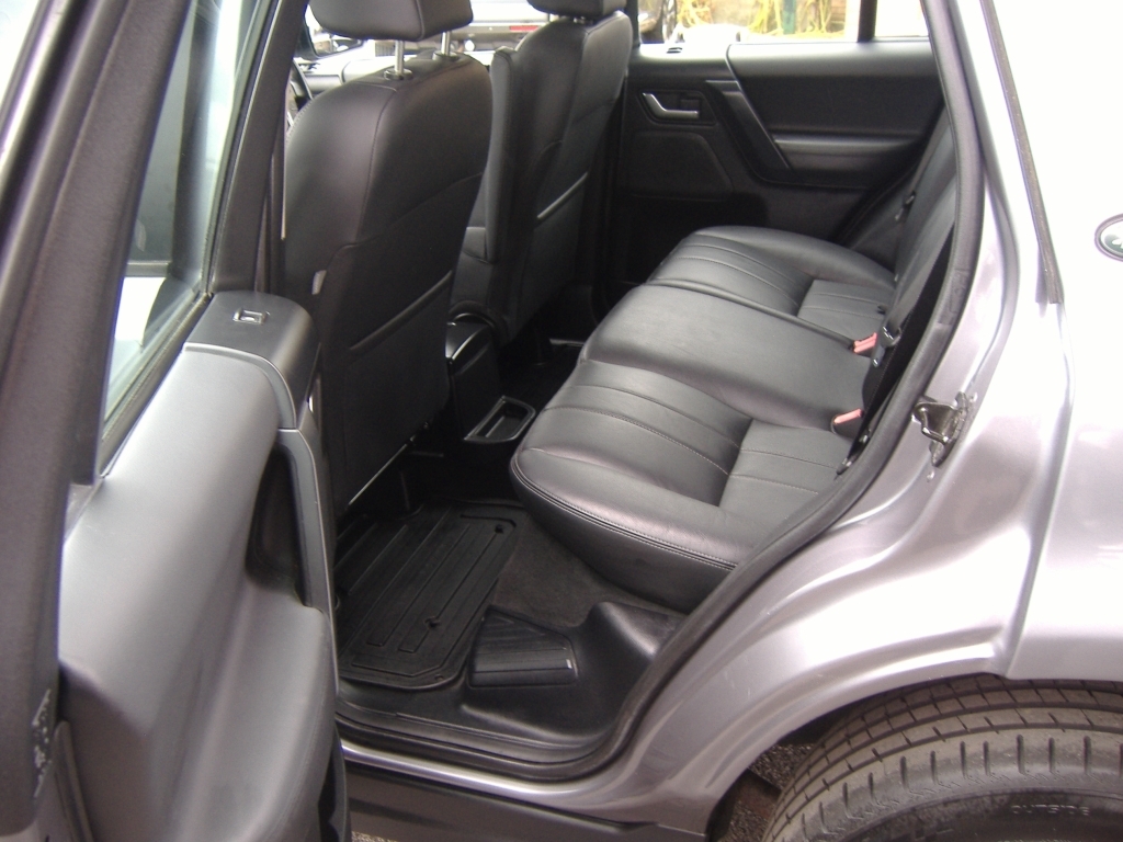 Land Rover Freelander 2 .2 Td4 Se Tech Grey #6