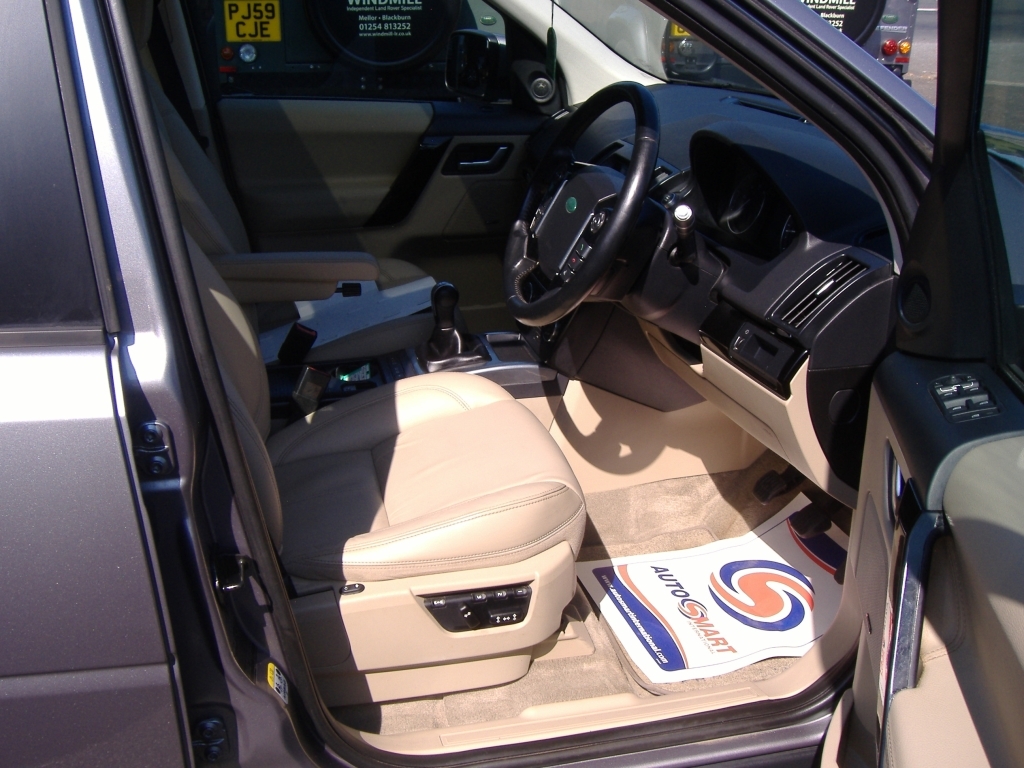 Land Rover Freelander 2 2 Red #11