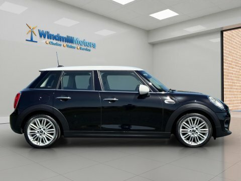 Mini Hatch 1.5 Cooper Euro PK66KXN Black #2