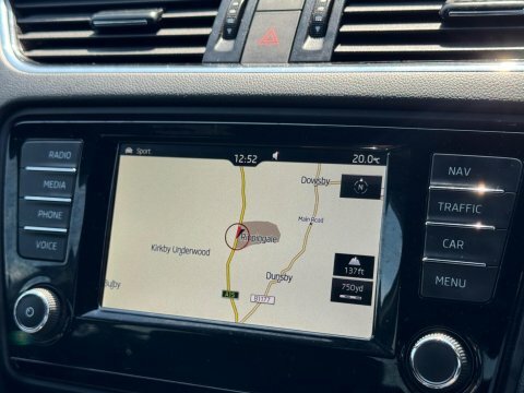 Skoda Octavia 1.6 Tdi Cr Se Drive #9