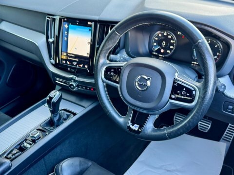 Volvo XC60 2.0 D4 Momentum Pro Awd Geartronic Grey #40