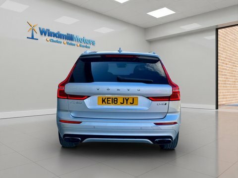 Volvo XC60 2.0 D4 Momentum Pro Awd Geartronic Grey #8