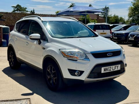 Ford Kuga 2.0 Tdci Zetec Suv 2Wd Euro 5 1 White #1