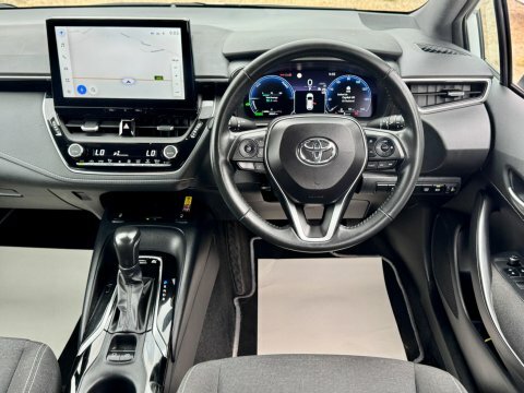 Toyota Corolla 1.8 Vvt-h Icon NA23WYU White #2