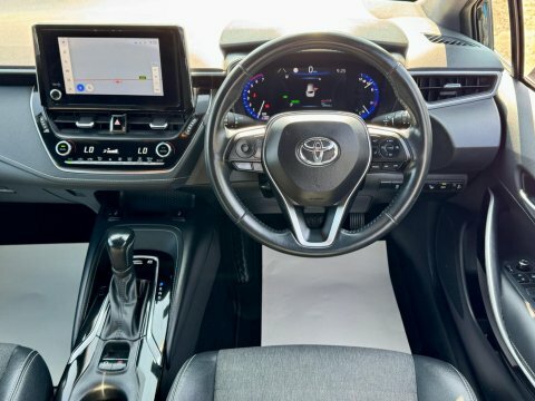 Toyota Corolla 1.8 Vvt-h Design LG72SRV Black #2