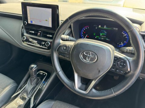 Toyota Corolla 1.8 Vvt-i Hybrid Icon Cvt  #2