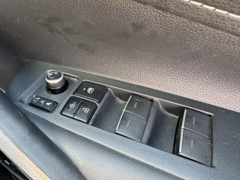 Toyota Corolla 1.8 Vvt-i Hybrid Icon Cvt  #33