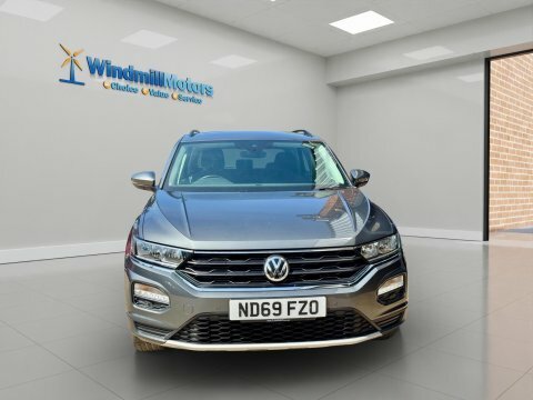Volkswagen T-Roc 1.5 Tsi Evo ND69FZO Grey #4