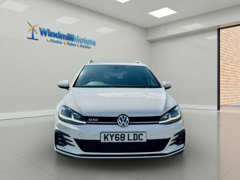 Volkswagen Golf 2.0 Tdi Gtd KY68LDC White #4