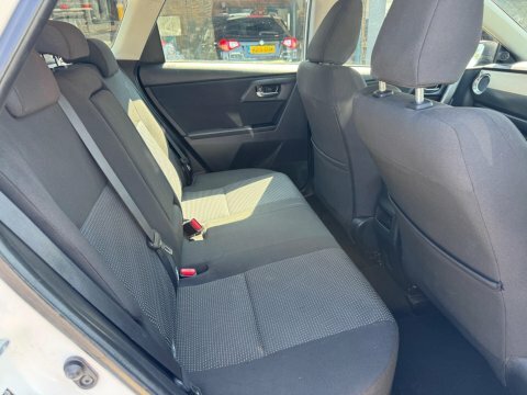 Toyota Auris V-matic Multidrive S Icon Silver #23
