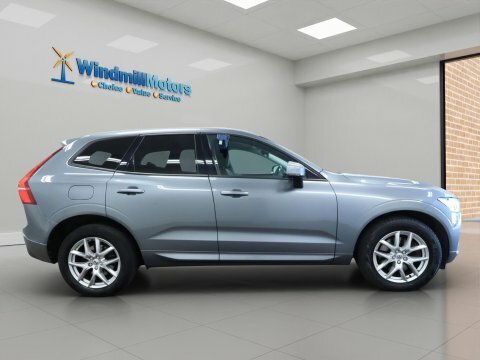 Volvo XC60 2.0 D4 Momentum Grey #2