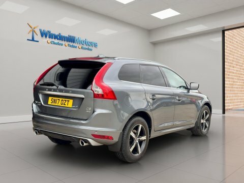 Volvo XC60 2.4 D5 R-design SN17OZT Grey #4