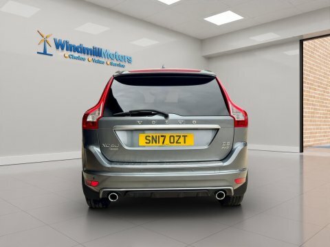 Volvo XC60 2.4 D5 R-design SN17OZT Grey #5
