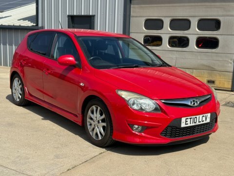 Hyundai I30 1.4 Edition Euro Red