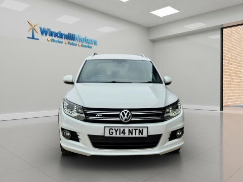 Volkswagen Tiguan 2.0 Tdi Bluemotion GY14NTN White #4