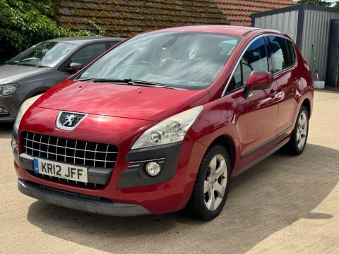 Peugeot 3008 Hatchback Hdi Active 2012 Red #4