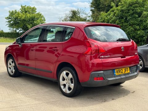 Peugeot 3008 Hatchback Hdi Active 2012 Red #5