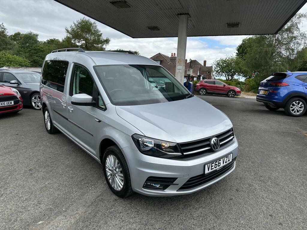 Volkswagen Caddy Maxi Life 2.0 Tdi Bluemotion Tech Euro 6 S S Silver