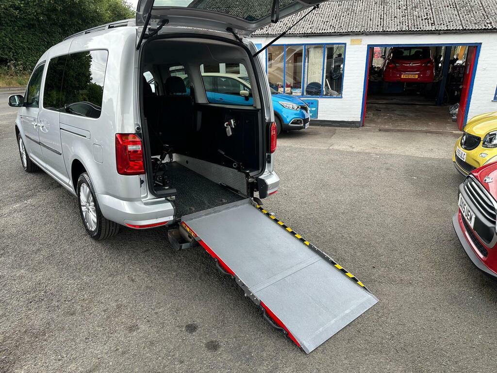 Volkswagen Caddy Maxi Life 2.0 Tdi Bluemotion Tech Mpv Euro Silver #17
