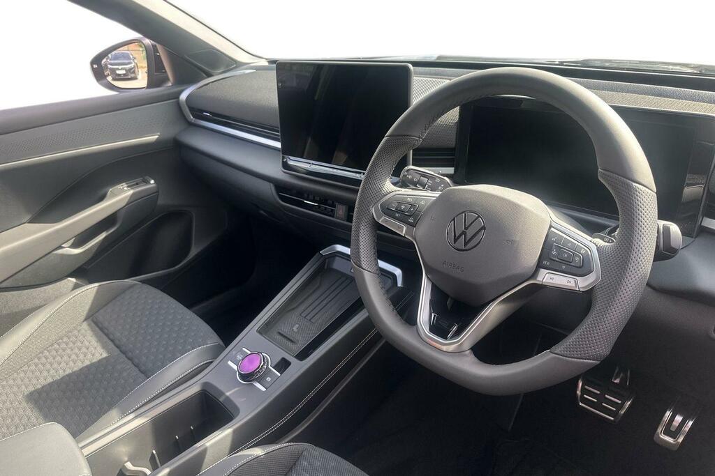 Volkswagen T-Roc New T-roc R-line 1.5 Etsi 150 Ps 7-Speed Dsg Black #6