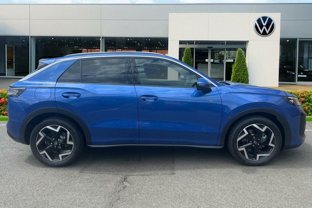 Volkswagen T-Roc New T-roc R-line 1.5 Etsi 150 Ps 7-Speed Dsg Blue #4