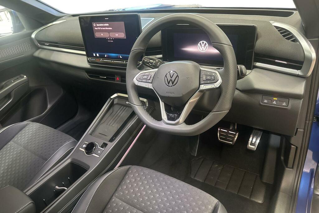 Volkswagen T-Roc New T-roc R-line 1.5 Etsi 150 Ps 7-Speed Dsg Blue #6