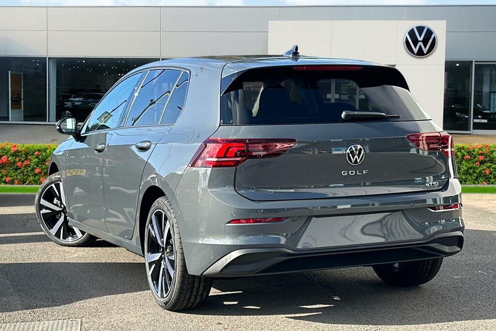 Volkswagen Golf Golf Hatch Match 1.5 Etsi 150 Ps 7-Speed Dsg Grey #3