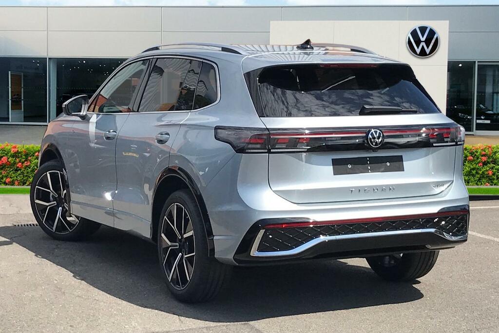 Volkswagen Tiguan Tiguan R-line 1.5 Etsi 150 Ps 7-Speed Dsg 2 Silver #3