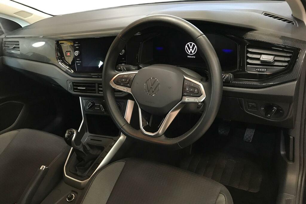 Volkswagen Polo 1.0 Tsi Match GM25EJY Black #6