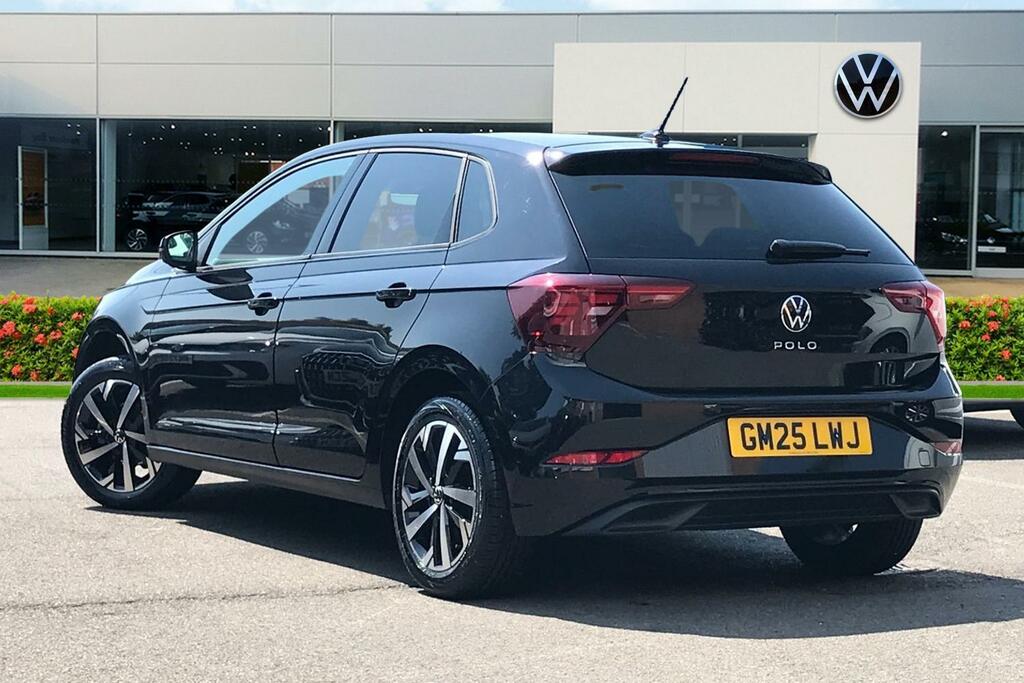 Volkswagen Polo 1.0 Tsi Match GM25LWJ Black #3
