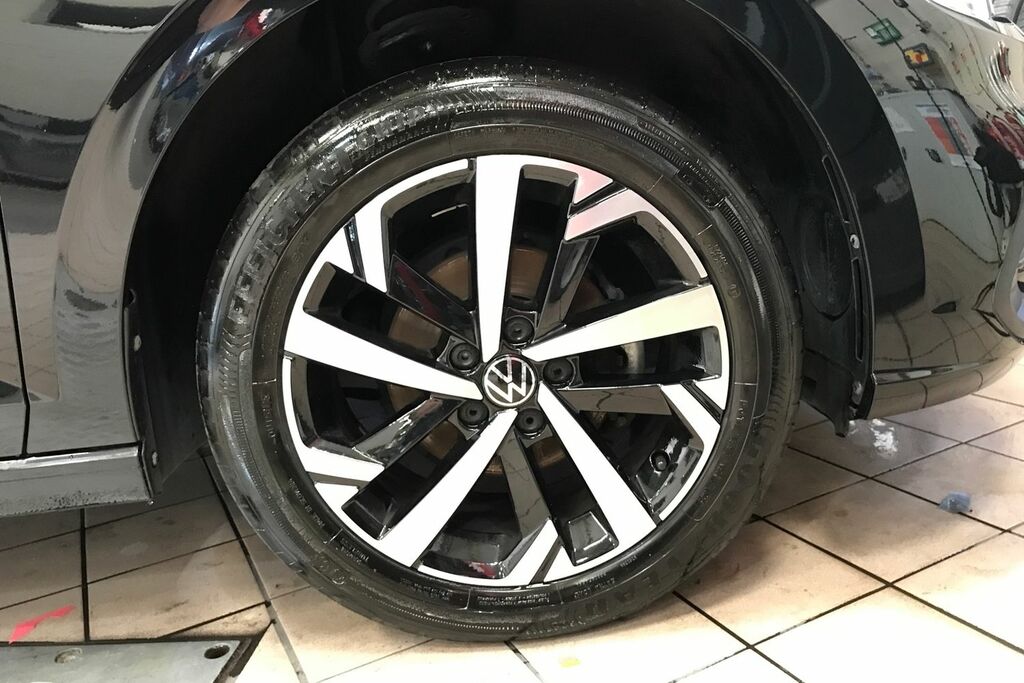 Volkswagen Polo 1.0 Tsi Match GM25LWJ Black #5