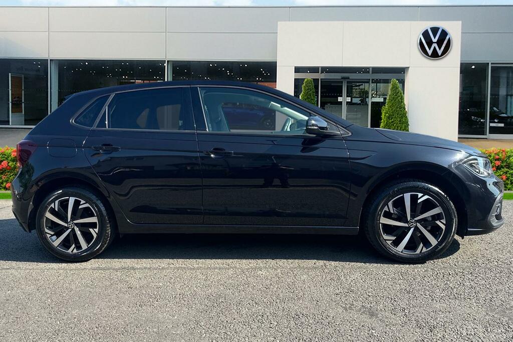 Volkswagen Polo 1.0 Tsi Match GD25ZTG Black #4