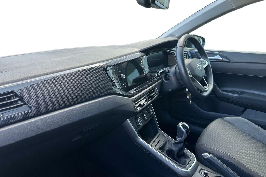 Volkswagen Polo 1.0 Tsi Match GD25ZUA Black #2