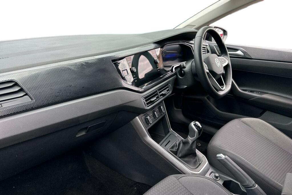 Volkswagen Polo 1.0 Tsi Match GM25LWT Black #2