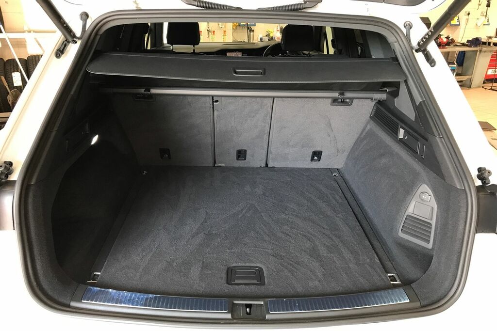Volkswagen Touareg 3.0Tdi 286Ps Black Edition 4Motion White #11