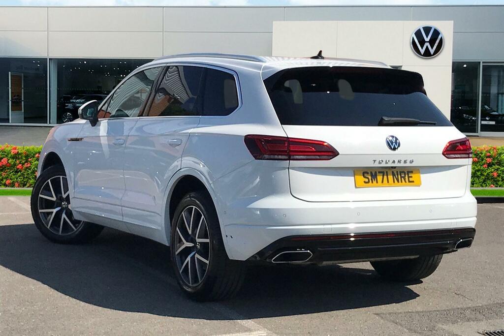 Volkswagen Touareg 3.0 V6 Tdi 4Motion 231 R-line Tip White #3