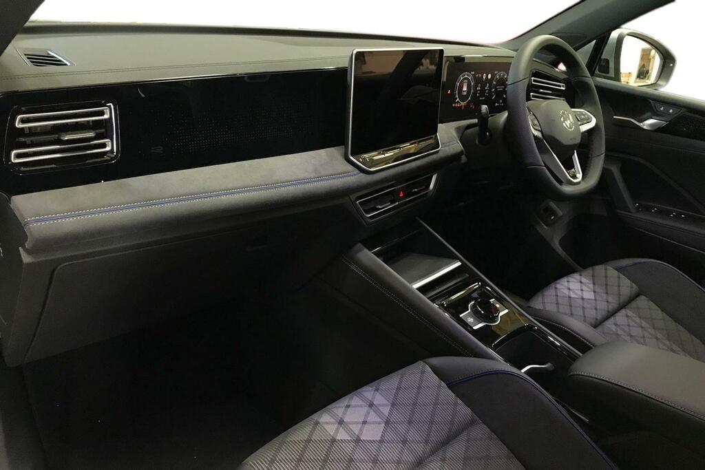 Volkswagen Tiguan Tiguan R-line 1.5 Etsi 150 Ps 7-Speed Dsg 2 Silver #2