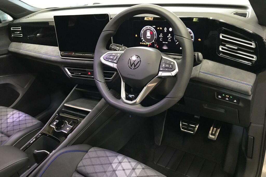 Volkswagen Tiguan Tiguan R-line 1.5 Etsi 150 Ps 7-Speed Dsg 2 Silver #6