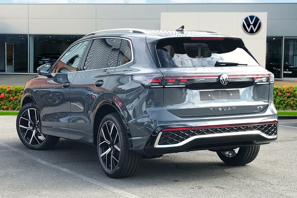 Volkswagen Tiguan Tiguan R-line 1.5 Etsi 150 Ps 7-Speed Dsg 2 Grey #3