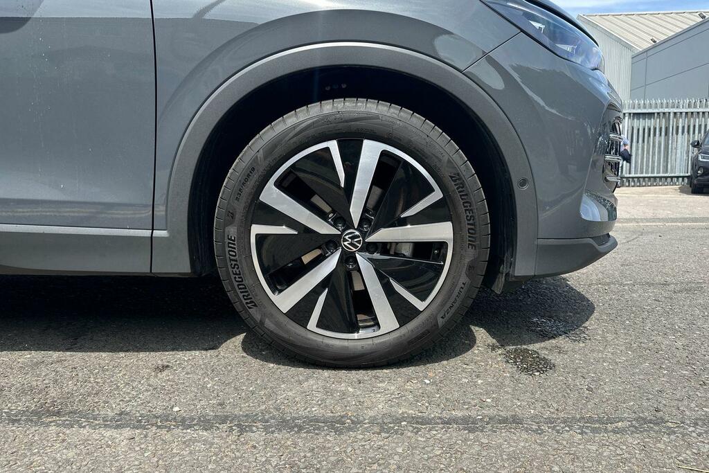 Volkswagen Tiguan 1.5 Etsi 150 Elegance Dsg RE26UTG Grey #5