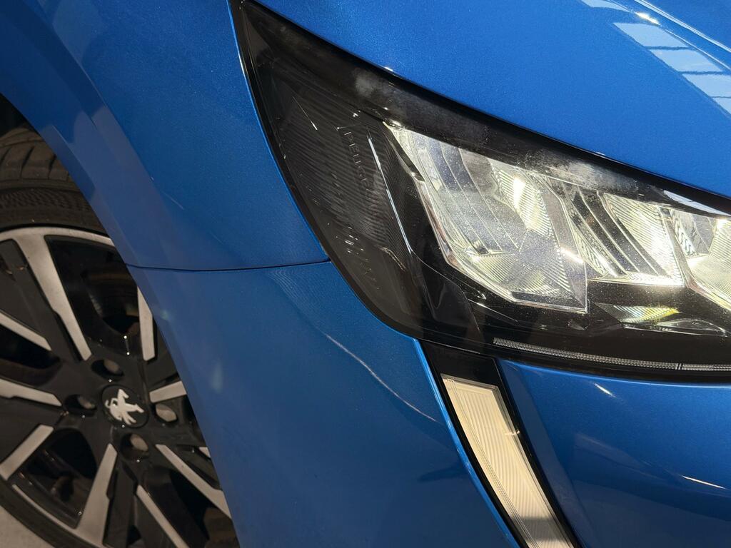 Peugeot 208 1.2 Puretech Allure Hatchback Eat Euro KV20HDK Blue #4