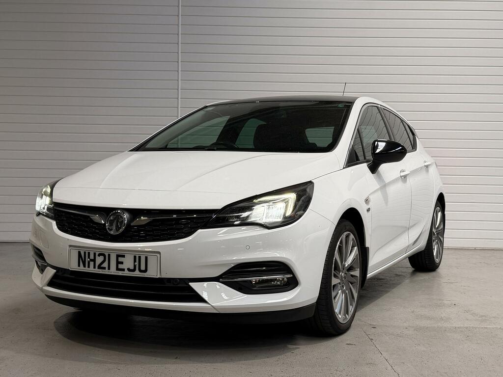 Vauxhall Astra 1.2 Turbo Griffin Edition Hatchback Man White #4
