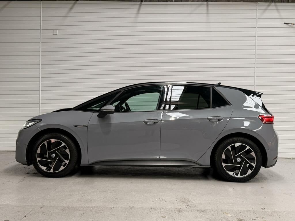 Volkswagen ID.3 Pro 58Kwh Family Hatchback 145 Grey #6