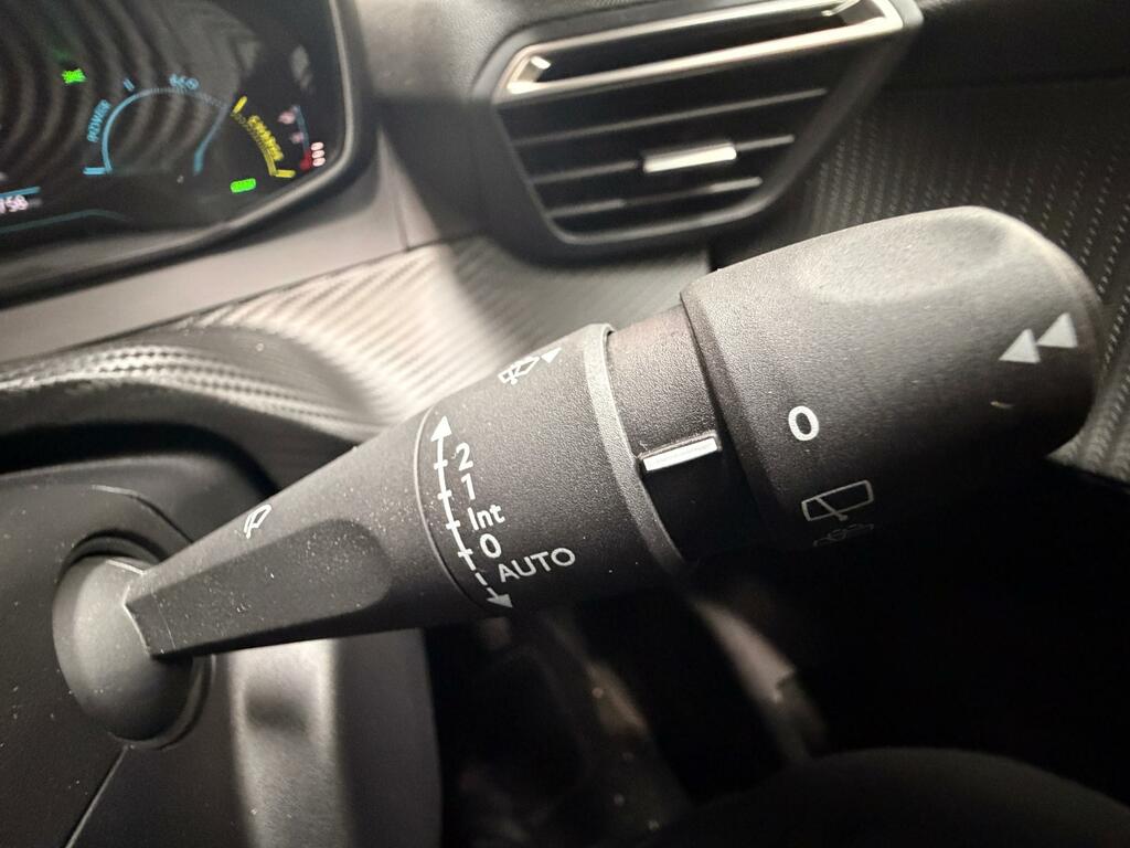 Peugeot e-208 50Kwh Gt Hatchback 7.4Kw Charge #27
