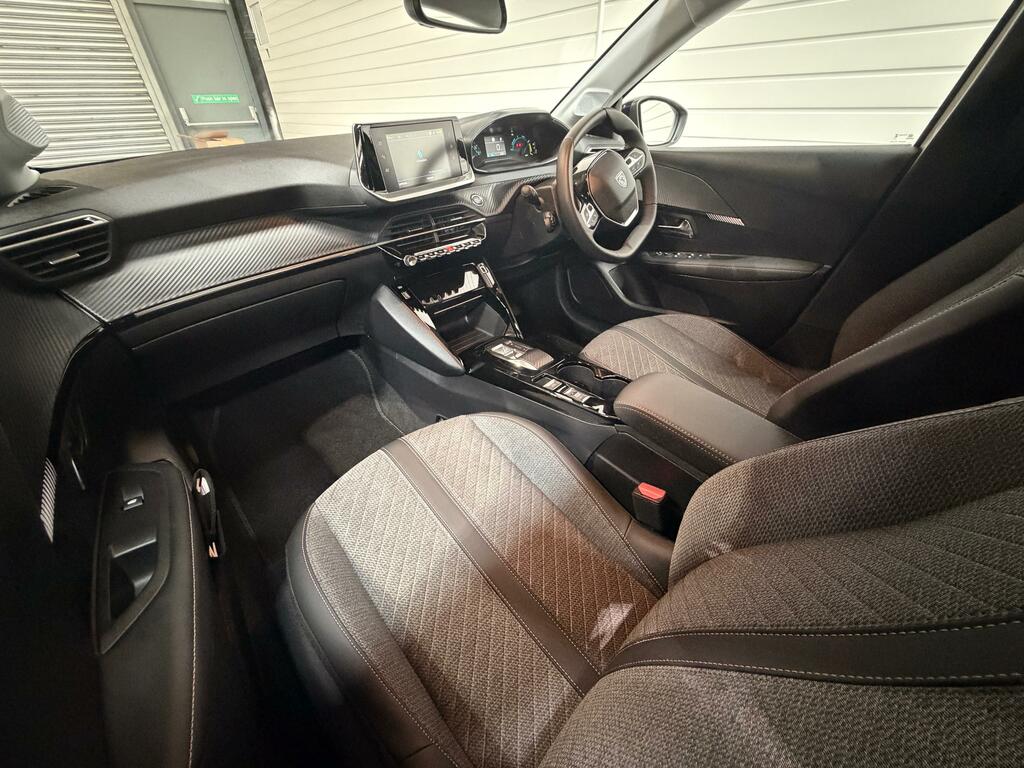 Peugeot e-208 50Kwh Gt Hatchback 7.4Kw Charge #46