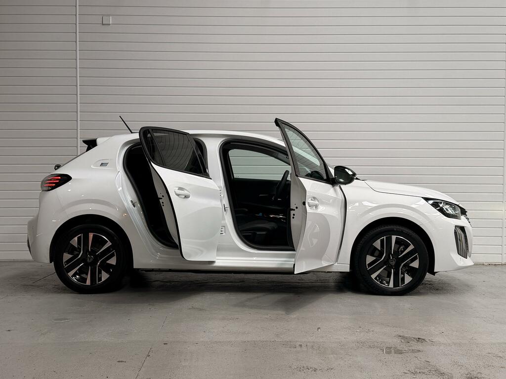 Peugeot e-208 50Kwh Gt Hatchback 7.4Kw Charge #10